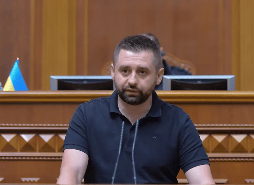 В уряді Свириденко буде два нових міністри і новий віцепрем’єр, кажуть в “монобільшості”