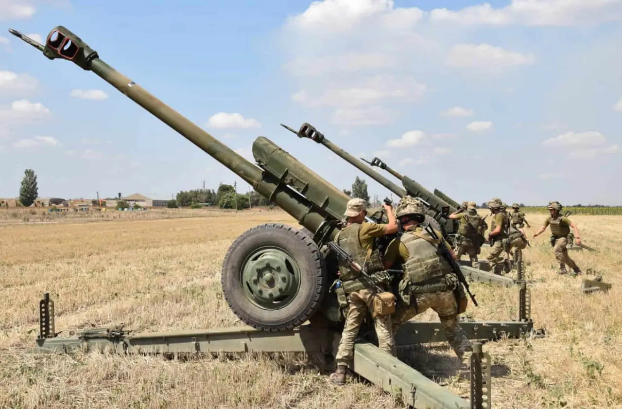 Чеські волонтери зібрали $2,4 млн на гаубиці для України
