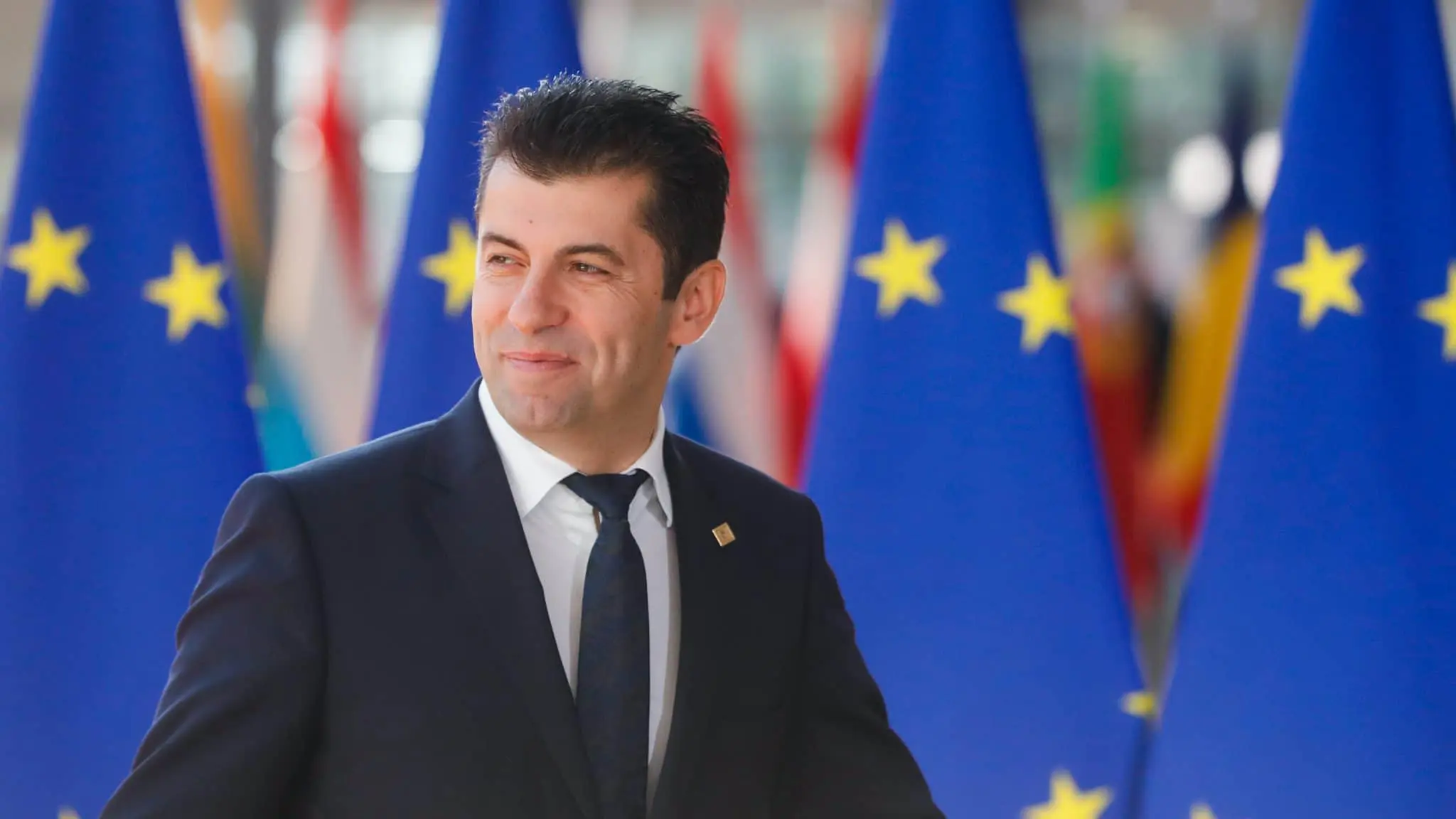 Проєвропейський експрем&#700;єр Болгарії йде з рідної партії на тлі звинувачень у корупції