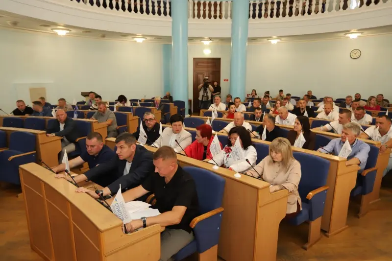 Почесною відзнакою «За заслуги перед Вінниччиною» нагородять 17 жителів області