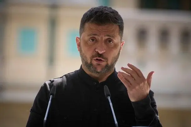 Зеленський назвав міста, які опиняться під загрозою через втрату Донбасу