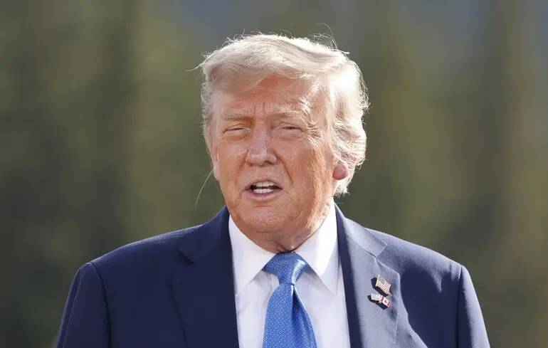 Серед прихильників Трампа розкол через можливі удари США по Ірану 