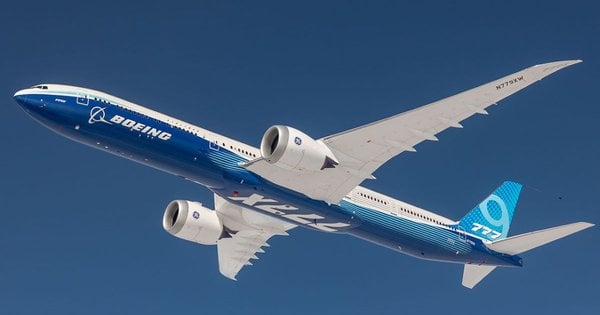 Польща викрила таємне постачання шин для літаків Boeing, які везли до Росії