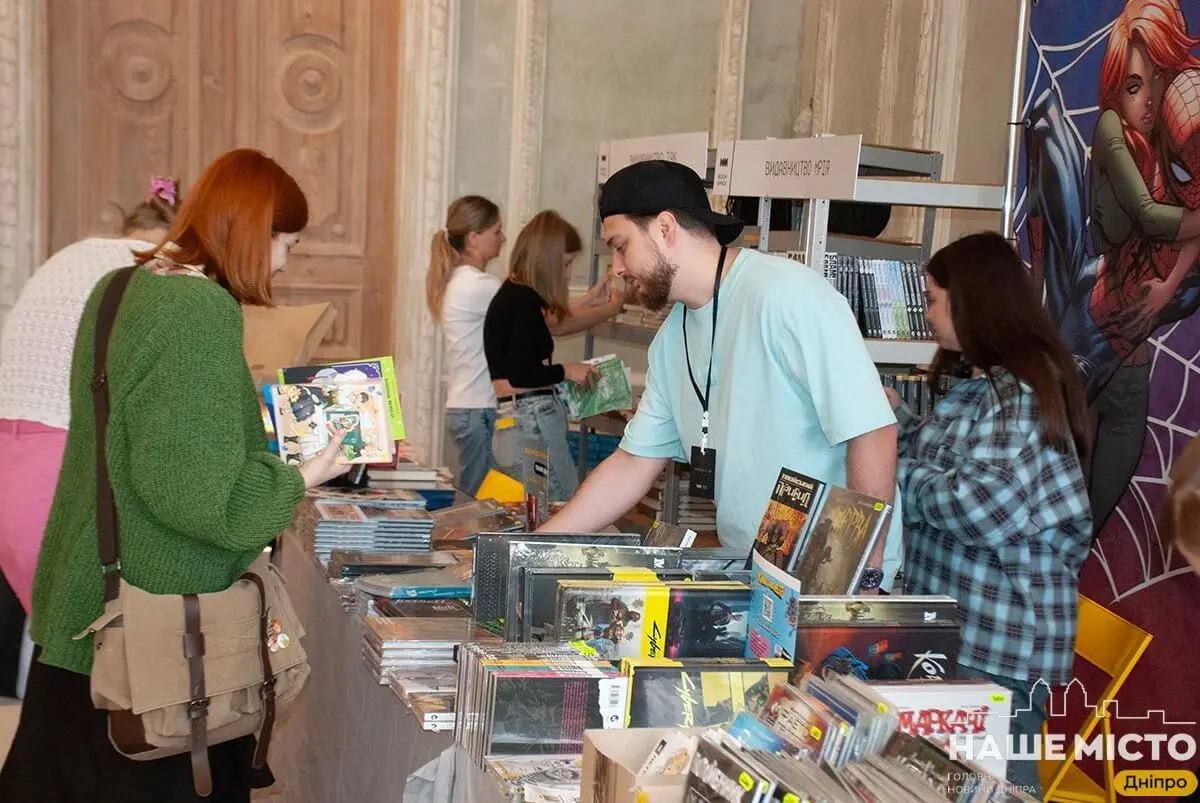 У Дніпрі проходить міжнародний книжковий фестиваль Book Space 2025