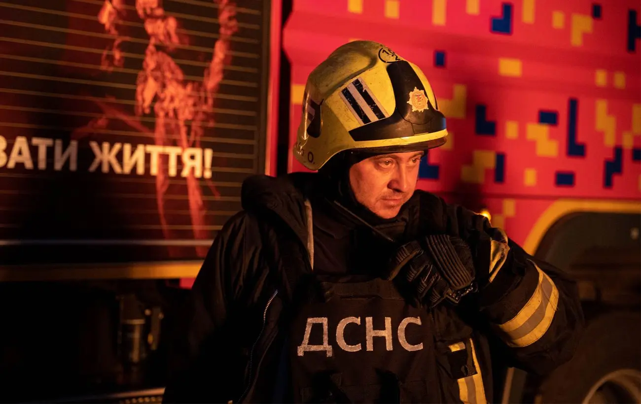 Били дронами й артилерією, є поранені: що наразі відомо про нічну атаку на Запоріжжя