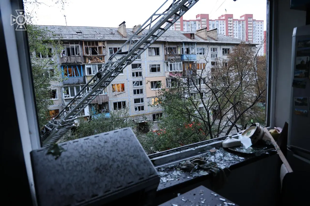 У столиці число жертв російської атаки  зросло до 4, розгорнуто штаби допомоги постраждалим
