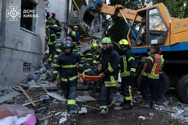 Обстріл Києва: кількість загиблих знову зросла