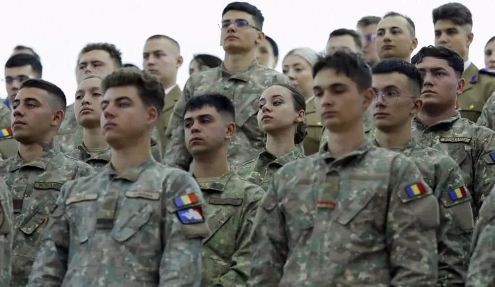 У Румунії запускають розширену військову підготовку добровольців