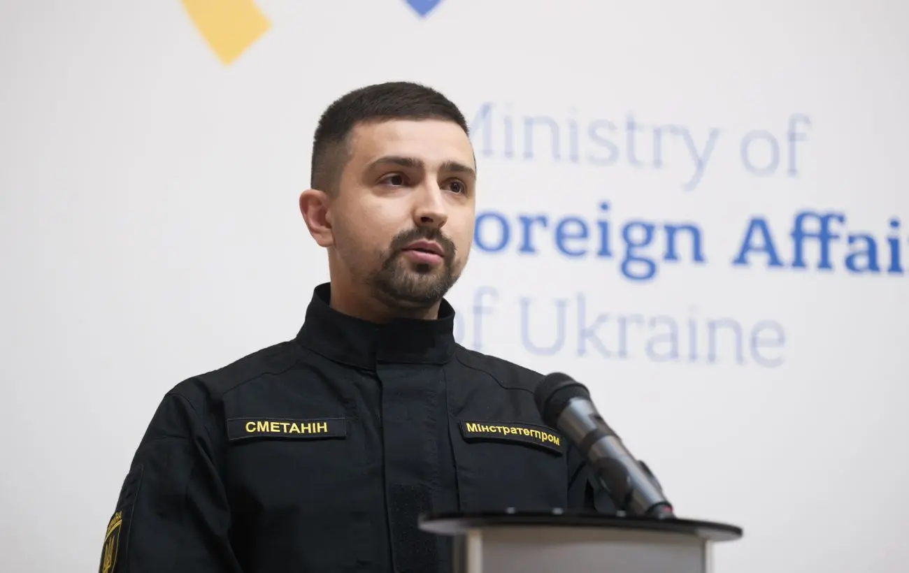 Зеленський назвав, хто очолить "Укроборонпром" і чим займатиметься Умєров