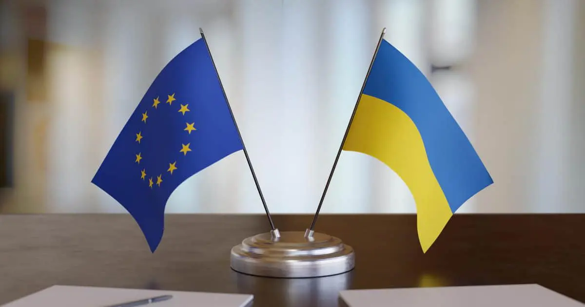 Нові умови торгівлі з ЄС, у Орбана атакують ЄвроПравду, 1,7 млрд від Канади: новини дня