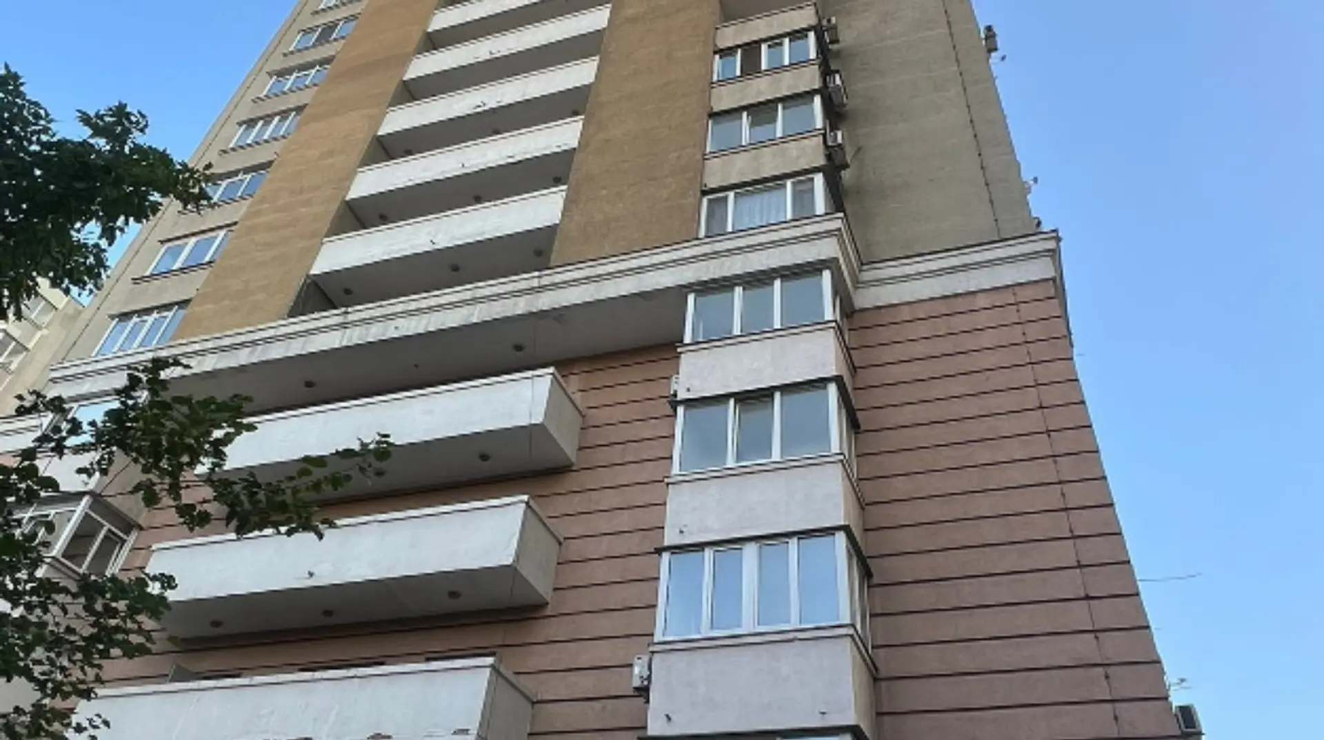 У Києві мертвими знайшли 14-річну дівчину та її матір: співмешканець жінки раніше вчинив самогубство
