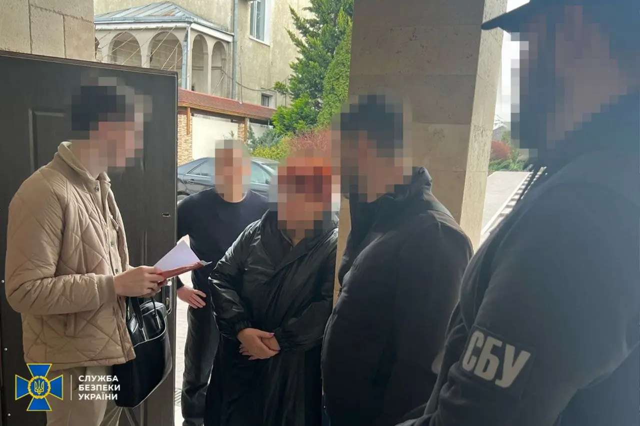 СБУ: Чиновников Одесского горсовета подозревают в хищении средств на захоронение военных