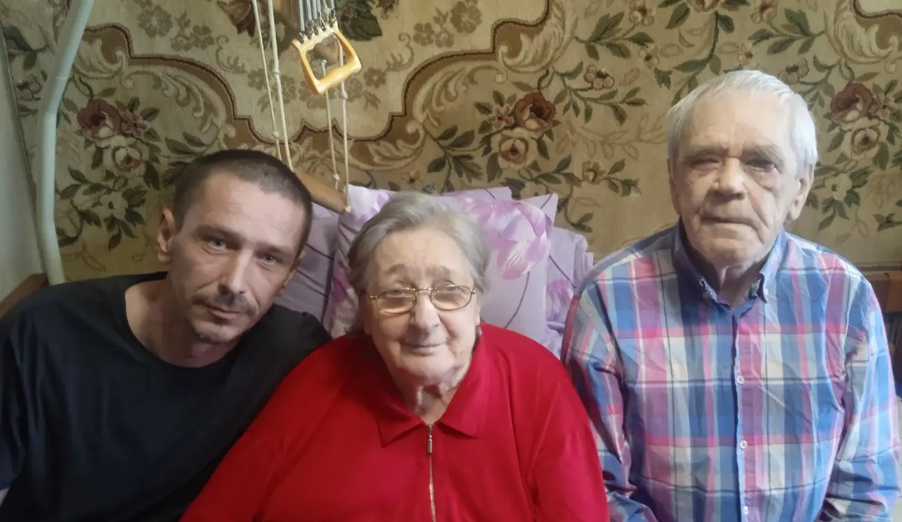 Мобілізованому вінничанину вдалося повернутися із ЗСУ, аби доглядати за незрячими батьками