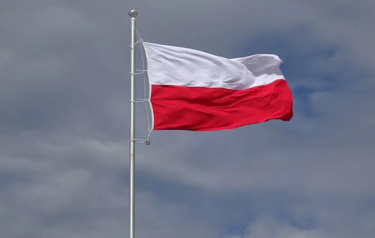 Коаліційні партнери Туска розділилися напередодні наступних виборів