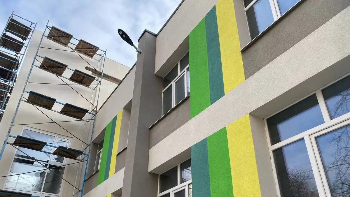 У Броварах продовжують реконструкцію дитсадка “Джерельце”