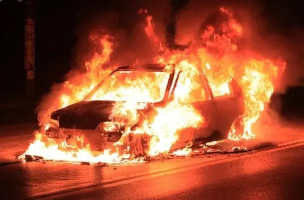 У Маріуполі партизани підірвали автомобіль "кадирівців" (фото)
