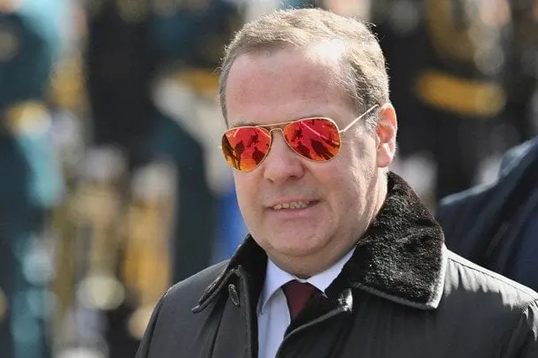 Перепалки Трампа з Медведєвим: чому "гавкучий пес" Кремля собі дозволяє погрози