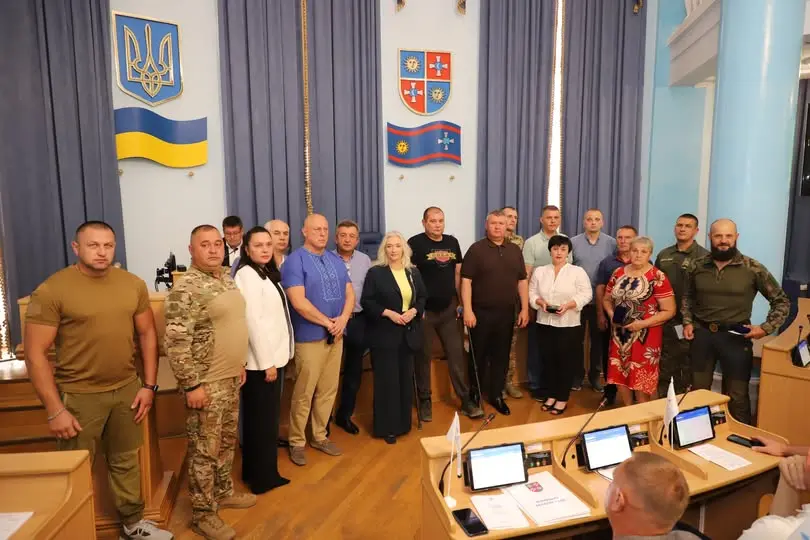 17 жителів Вінницької області нагороджено Почесною відзнакою «За заслуги перед Вінниччиною».