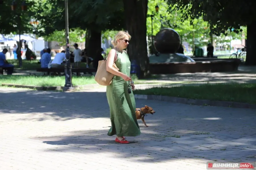 Справжня спека та дощі з грозами: якою буде погода у понеділок на Вінниччині