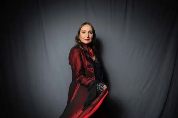 87-річна Лариса Кадочникова розсекретила стосунки з молодшим на 25 років адвокатом