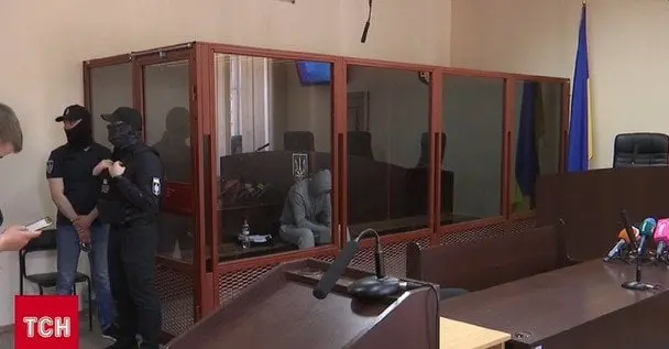 Вбивство підлітка на фунікулері у Києві: суд продовжив запобіжний захід обвинуваченому