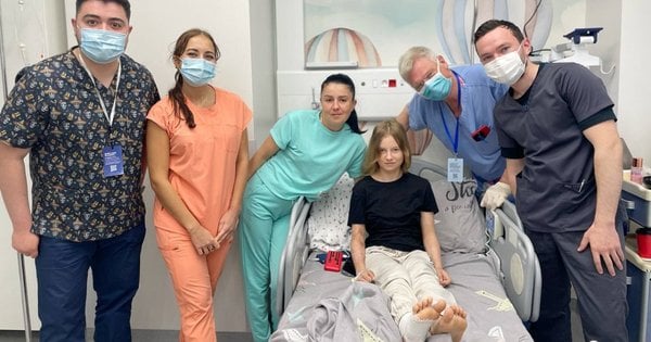 У Львові американські хірурги допомогти 13-річній українці звільнитися від післяопікових рубців