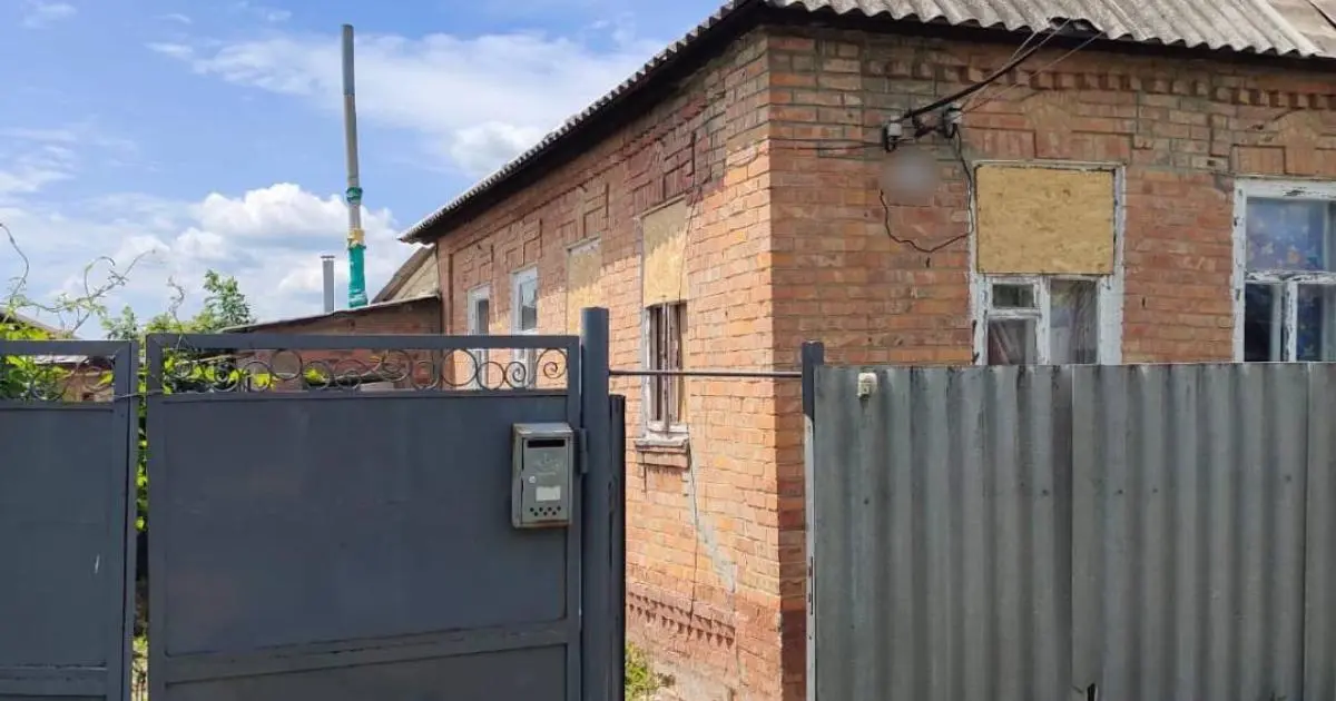 Мешканець передмістя Харкова порізав ножем жінку та втік