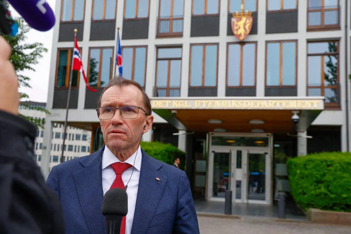 Норвегія вітає домовленість США і НАТО щодо зброї для України