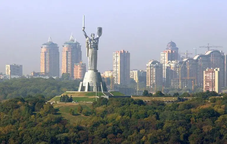 Прокуратура не змогла повернути державі приміщення музею "Батьківщина-Мати", які орендує помічниця депутата