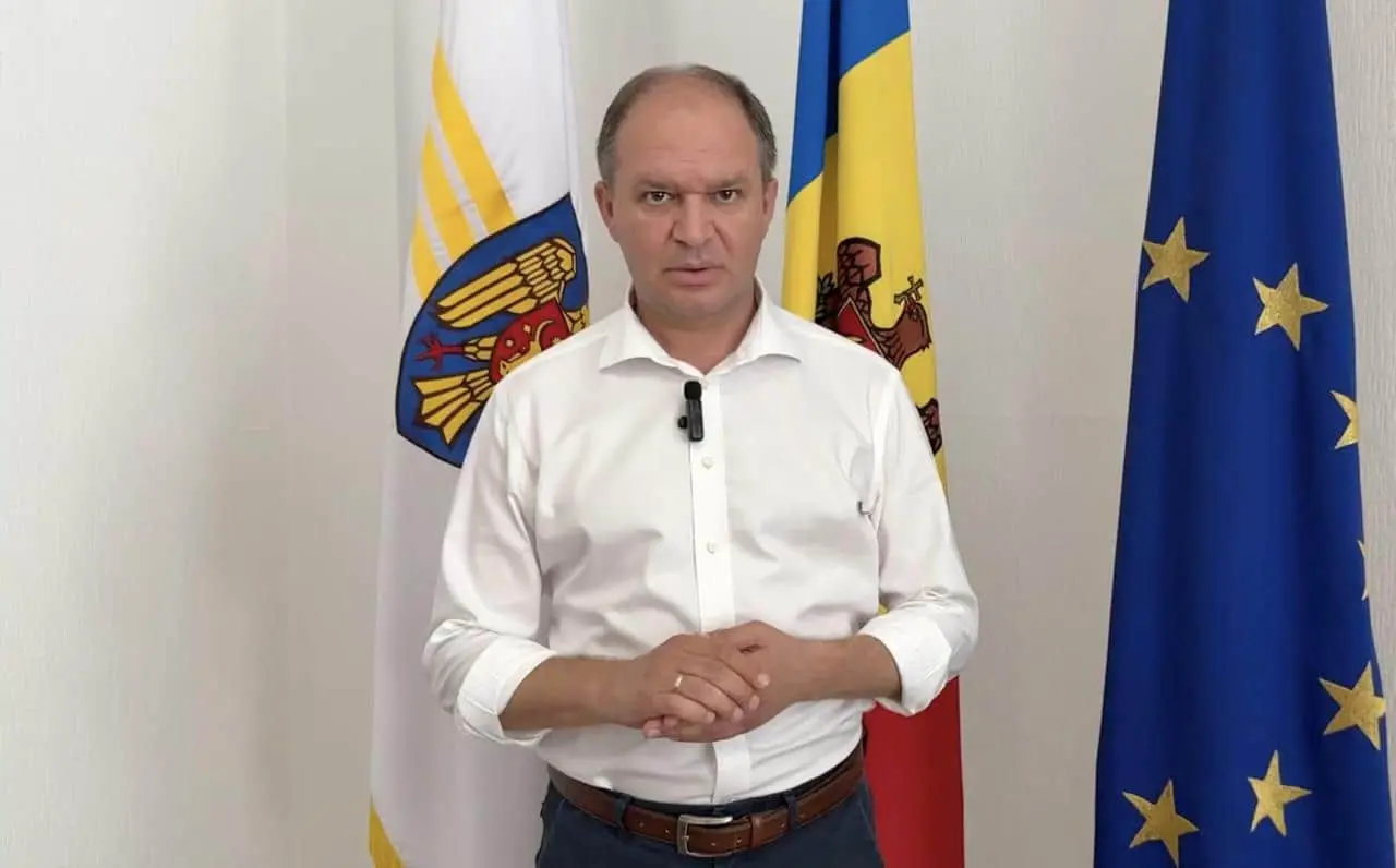 Румунія дозволила мерові Кишинева Чебану відвідати Італію