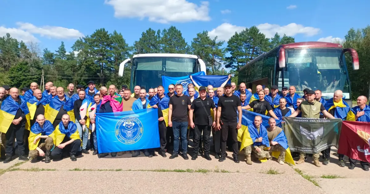 З російського полону вдалося повернути 33 військових та 51 цивільного українця