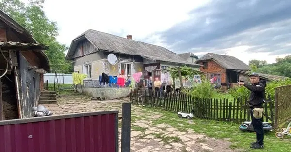На Тернопільщині чоловік на смерть забив багатодітну матір