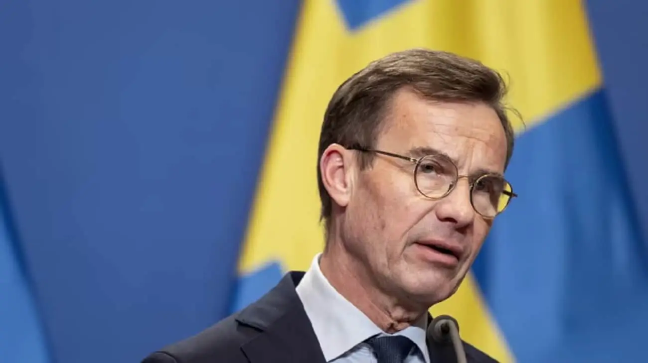 Швеція продовжить швидкі та суттєві постачання зброї Україні – прем’єр