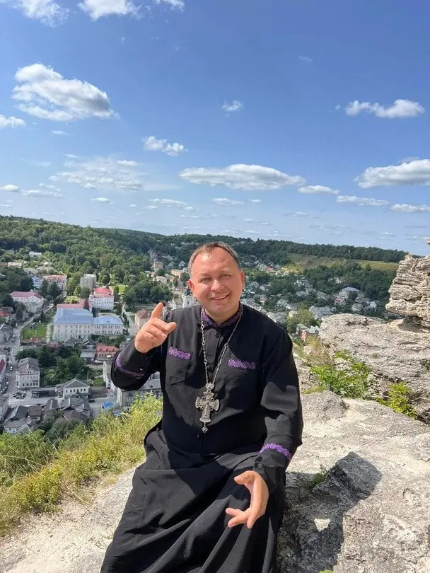 Чи можна після похорону прибирати в тій хаті, де був померлий: священник відповів