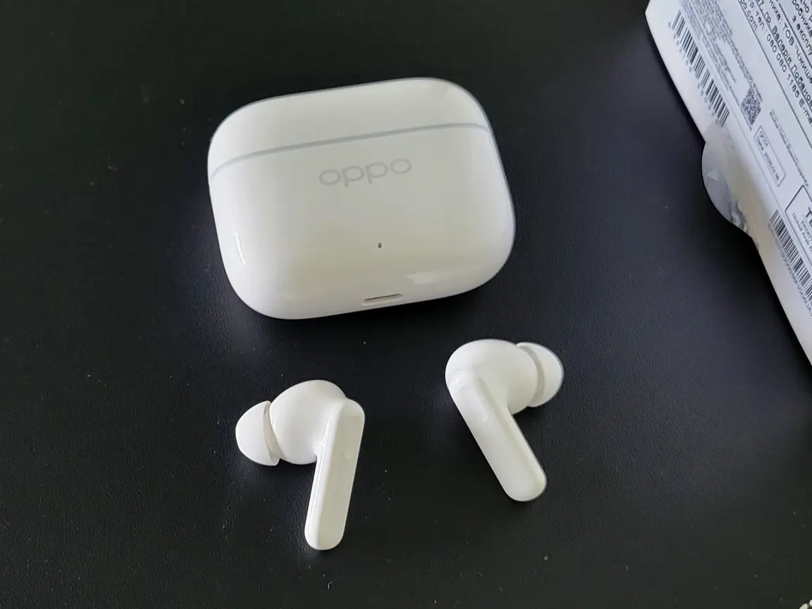 OPPO Enco Buds3 Pro: TWS-навушники, які працюють довше