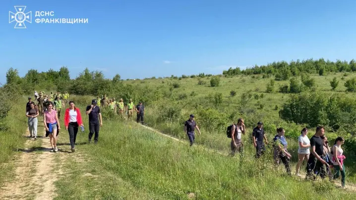 Вмикають мультики, які любить хлопчик: на Франківщині розшукують 6-річного Кирила з аутизмом