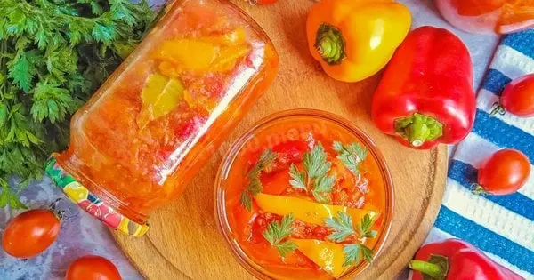 Салат з рисом, помідорами та перцем на зиму | Рецепт