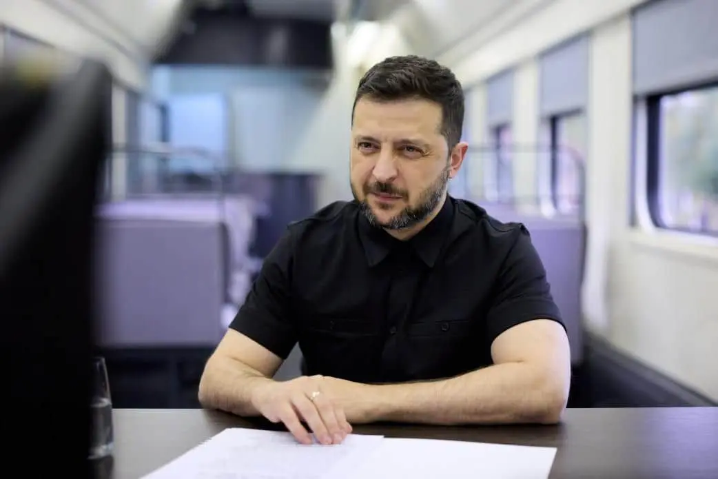 Зеленський знову закликав лідерів ЄС відкрити перший переговорний кластер