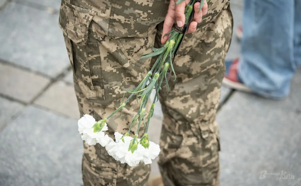 В Ірпені попрощаються з розвідником Максимом Іваненком