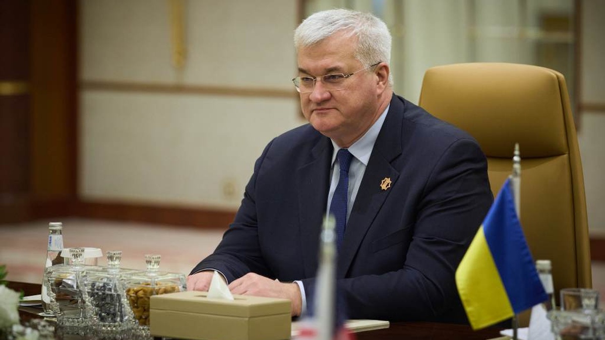 Україна хотіла б, аби до зустрічі Зеленського з Путіним долучився Трамп