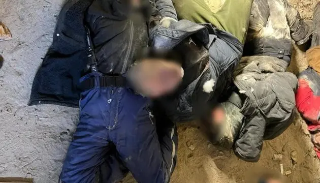 СБУ “заочно” повідомила про підозру росарміцям, що 2022 року катували окупованих бучанців
