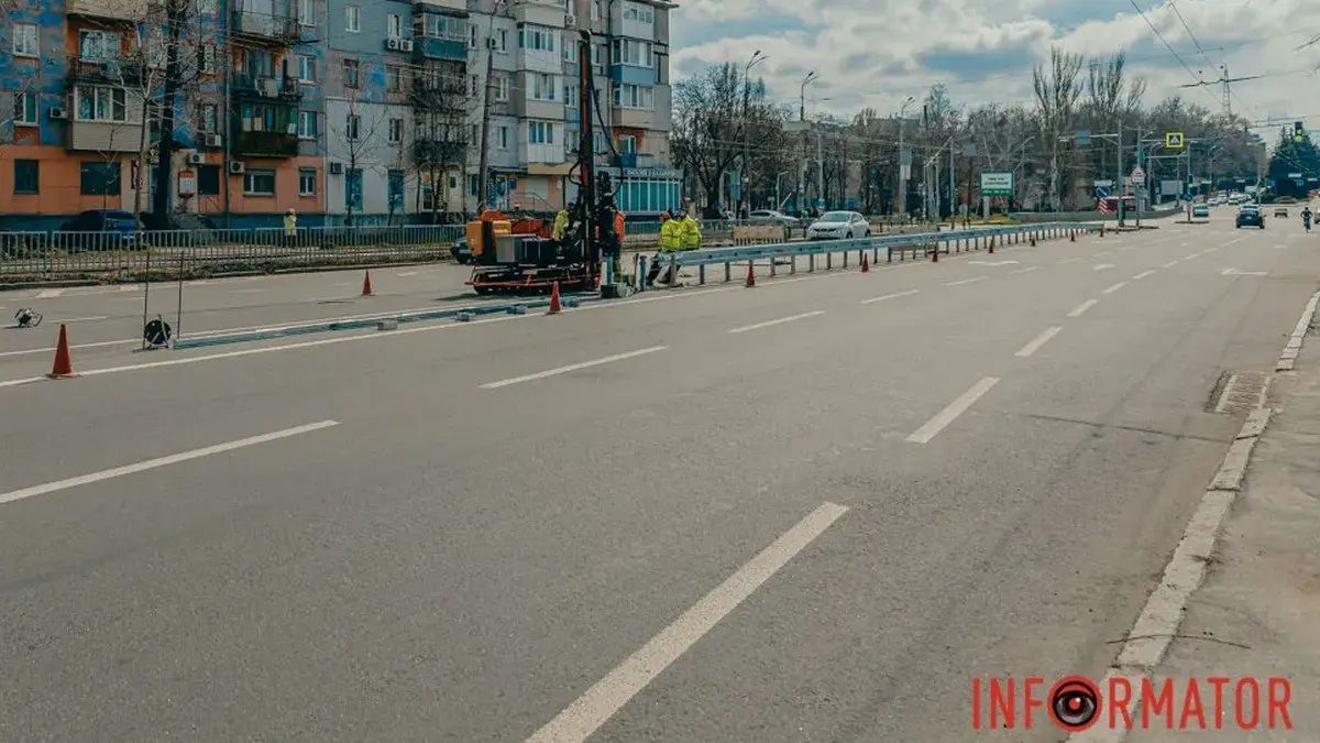 У Дніпрі планують на рік перекрити тротуар на проспекті Науки