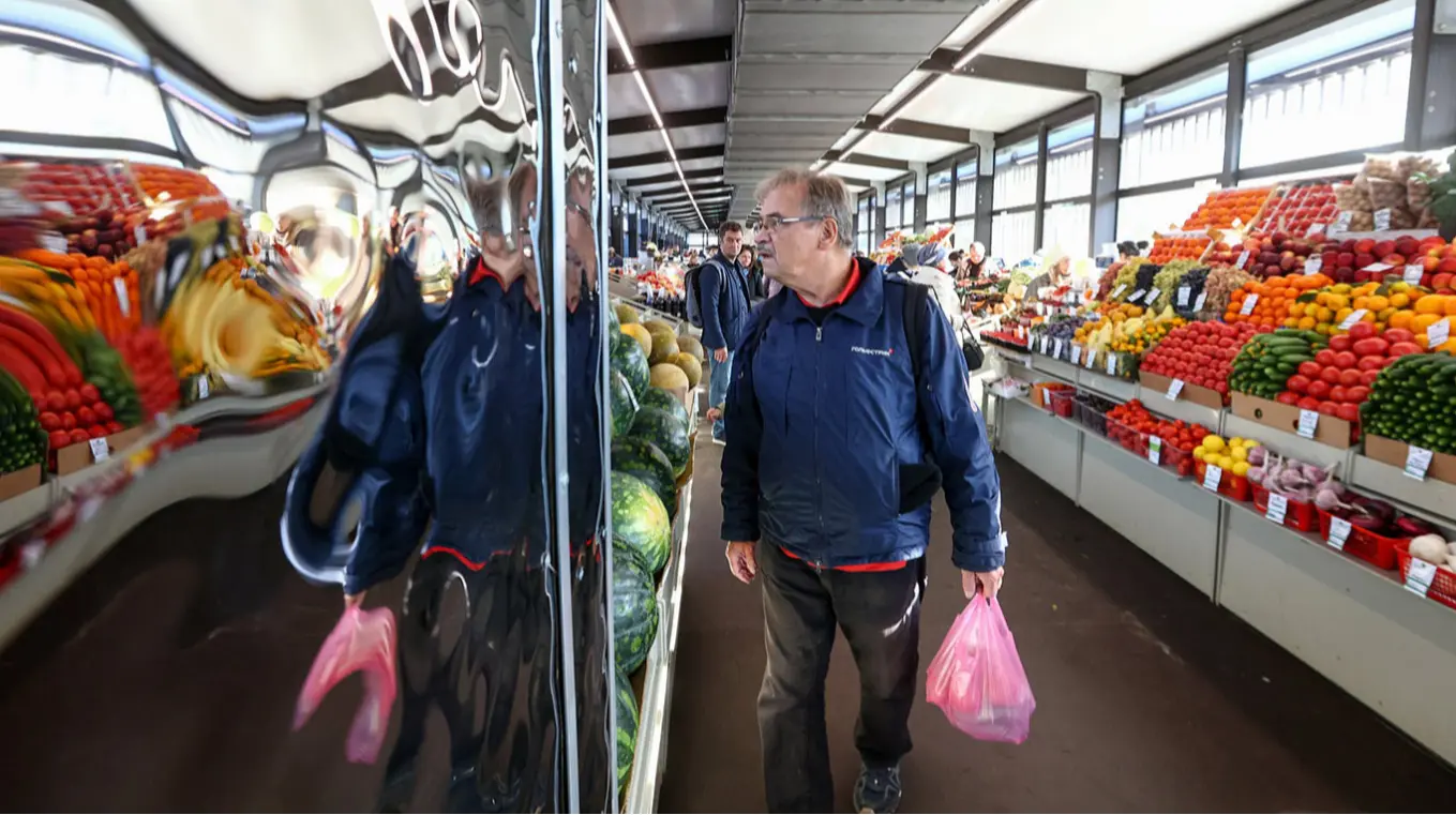  Росіян попередили про загрозу різкого скорочення асортименту продуктів в магазинах 