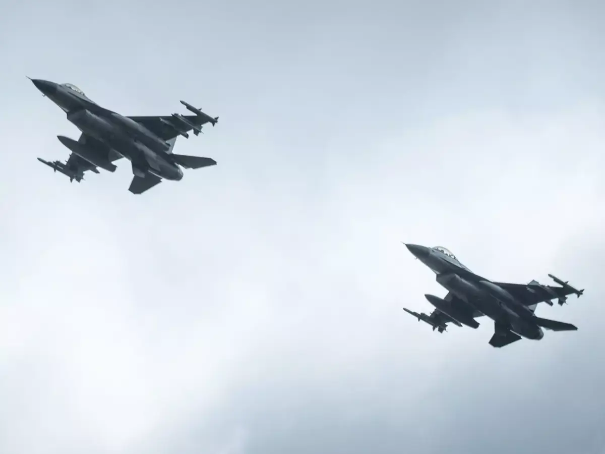 Це гра у хованки: військовий експерт про захист F-16 в Україні