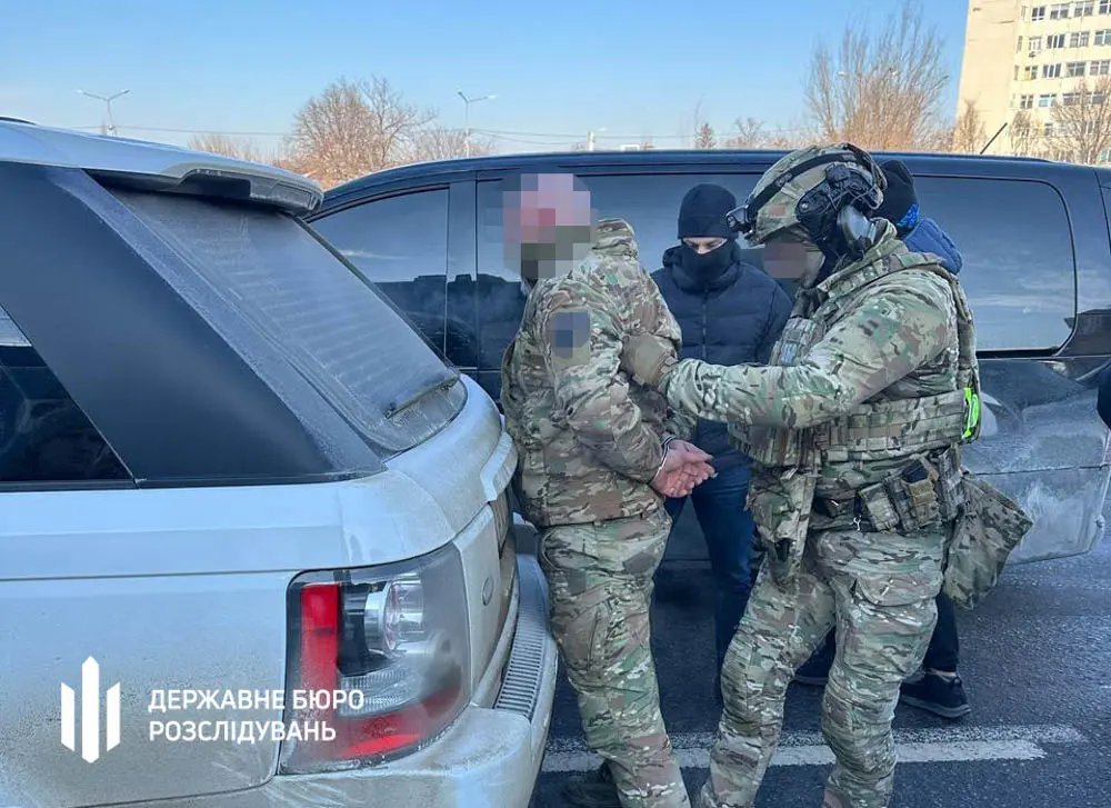 Перед судом постане харків’янин, який за $20 тисяч обіцяв «влаштувати» до ДБР (фото)