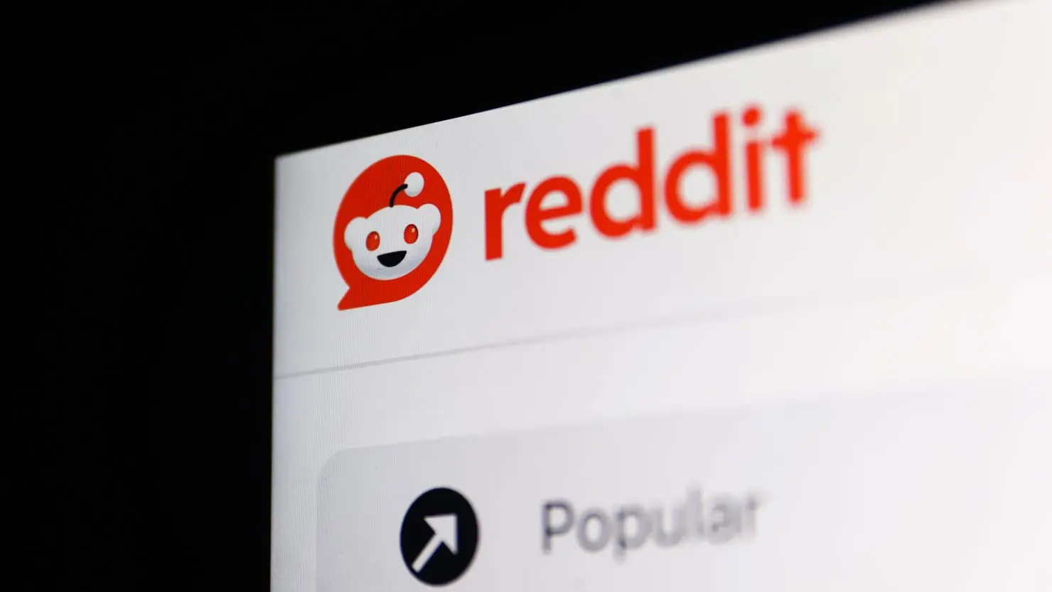 Reddit Обмежує Wayback Machine через Збір Даних AI