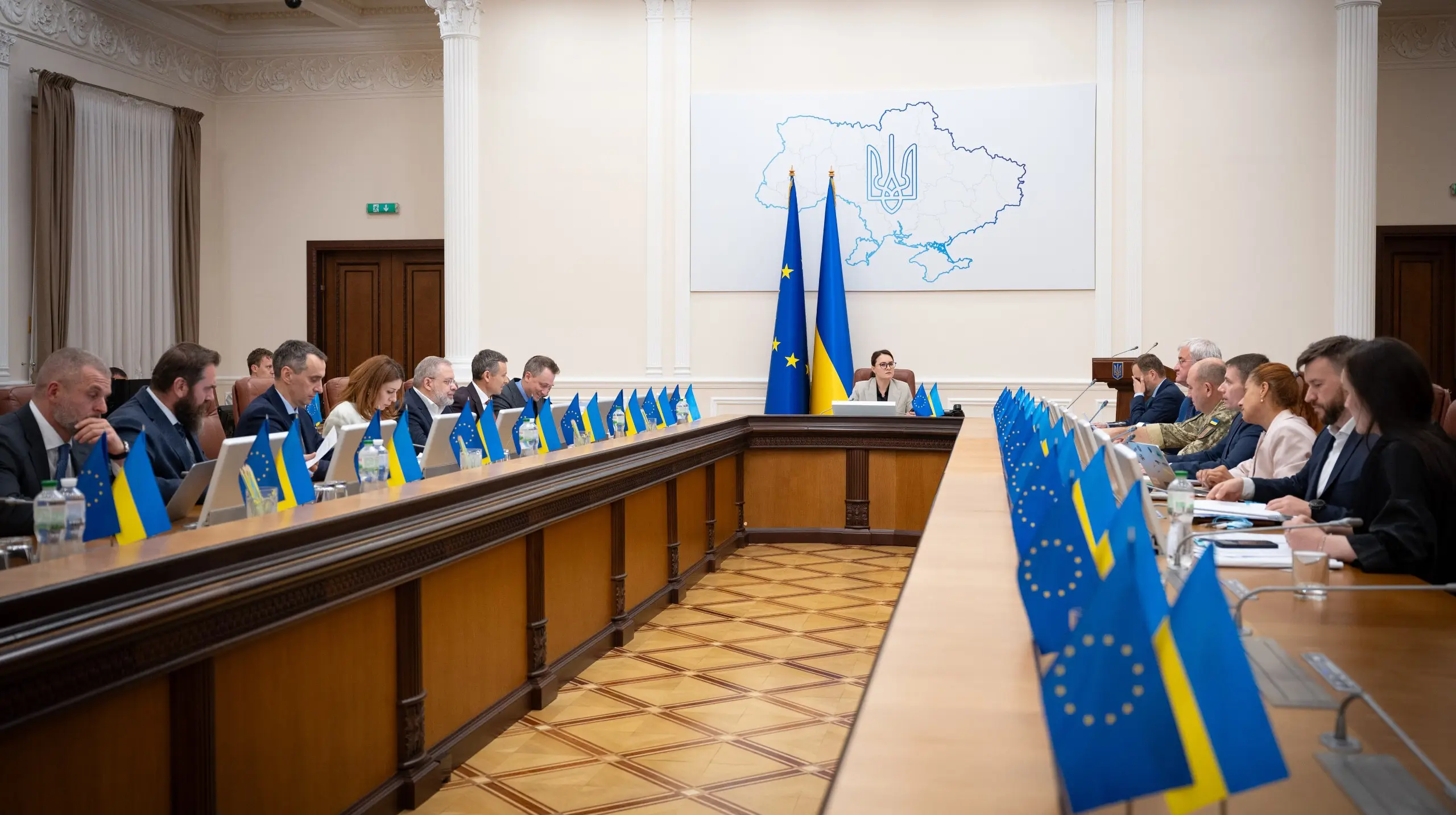 Уряд розробляє програму підтримки для 6,6 мільйонів українців: деталі
