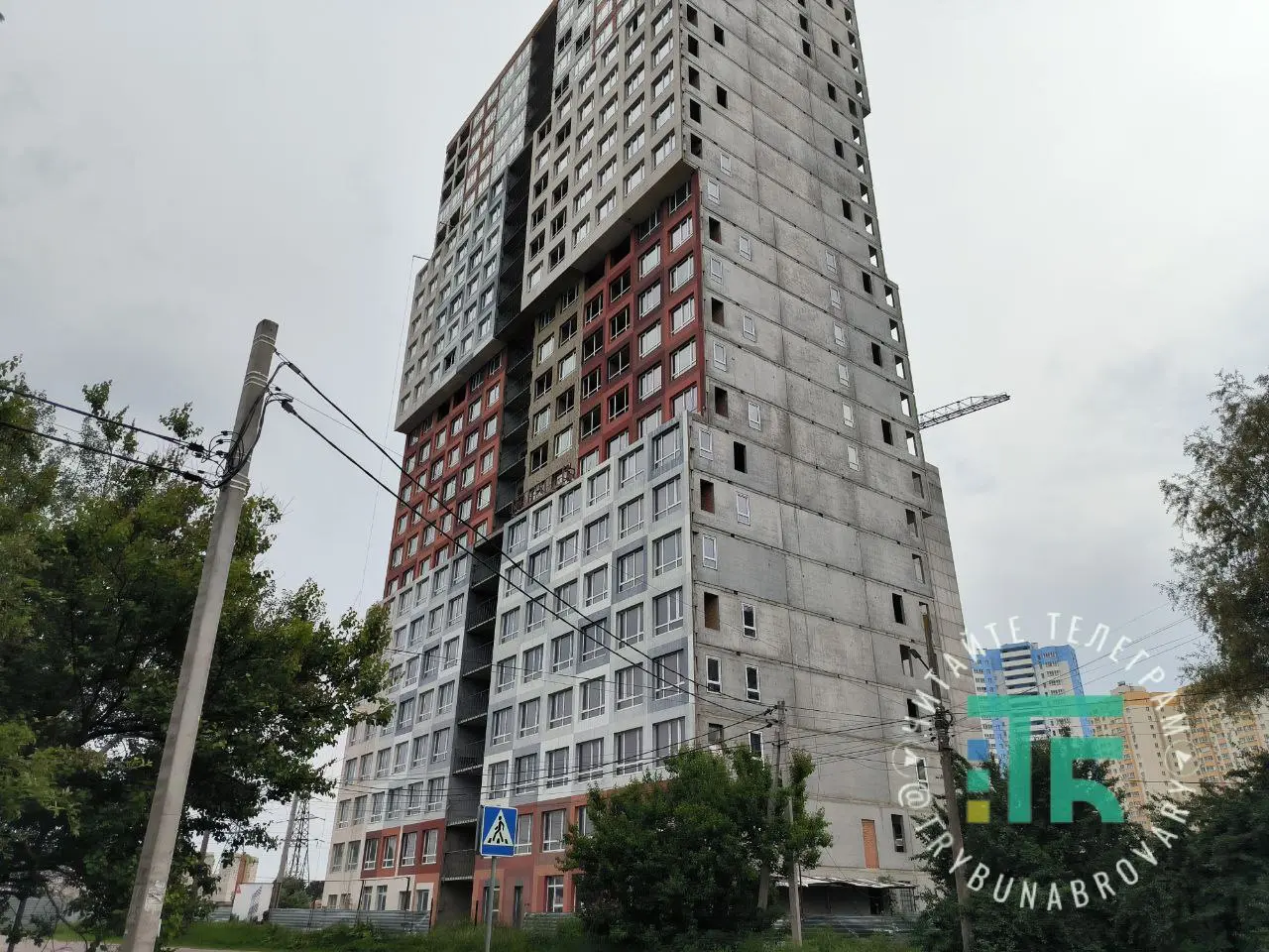 Довгобуд ЖК «А-12» у Броварах: про відновлення будівництва поки що мови немає