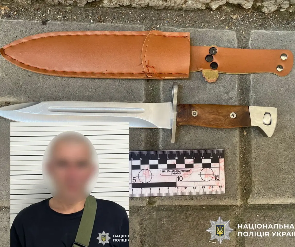 На базарі у Вінниці п’яний чоловік розмахував ножем перед покупцями