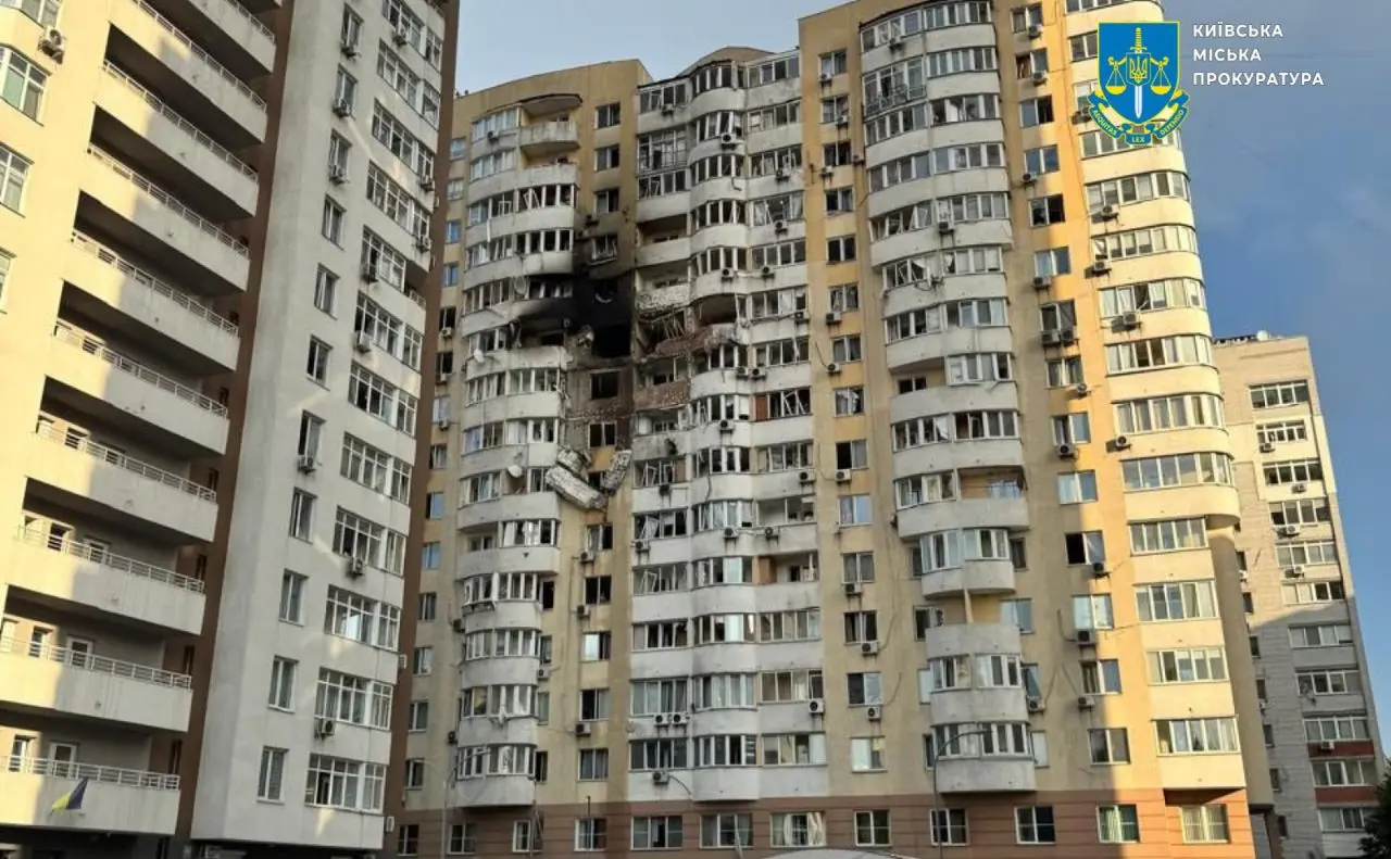 У Солом’янському районі столиці розгорнули штаб допомоги постраждалим від обстрілу